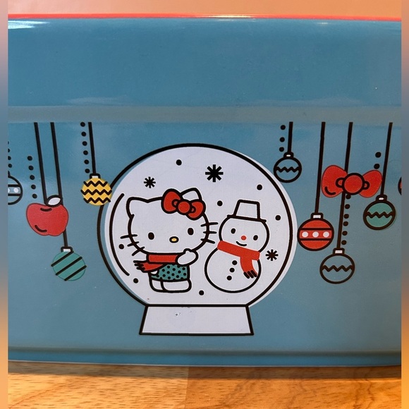 Hello Kitty Christmas Themed Ceramic Loaf Pan Made By Sanrio. Brand New! - Picture 3 of 7